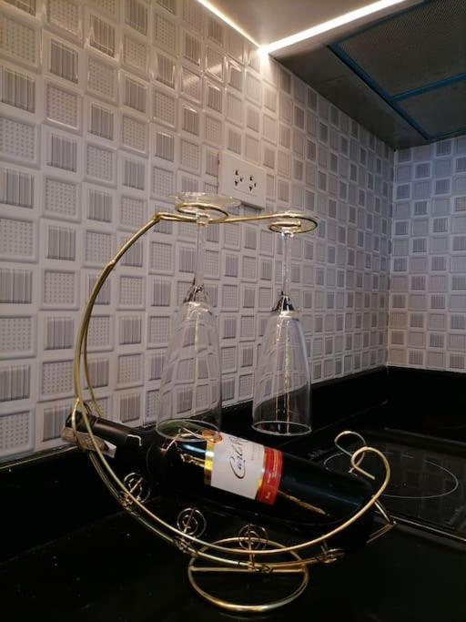 Cozy Studio Unit At Sun Residences Quezon City Exterior foto